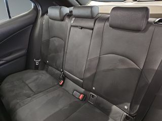Lexus UX 2.0 250h Business