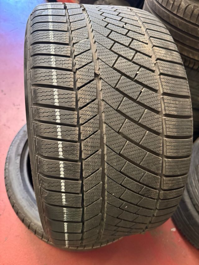 Neumáticos 295/35 R19