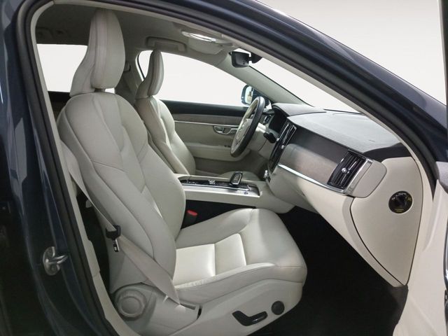 Volvo V90 Core AWD