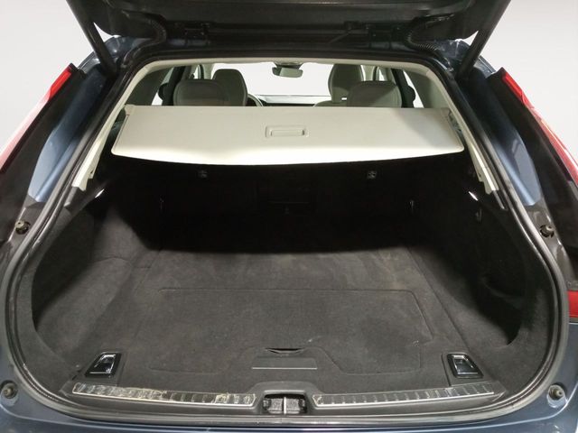 Volvo V90 Core AWD