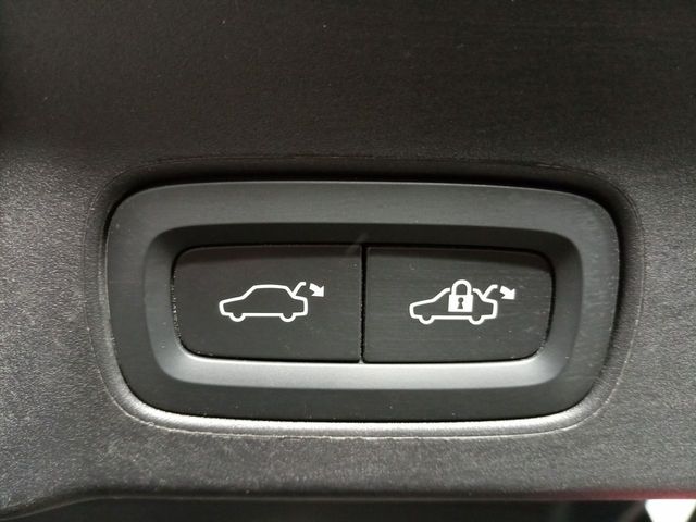 Volvo V90 Core AWD