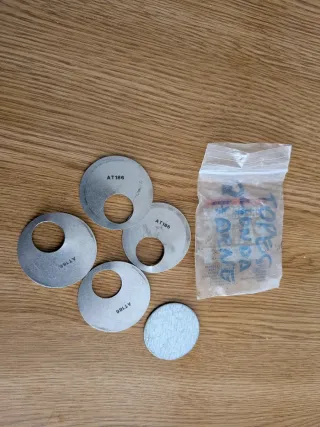 Depósito Honda NX 250 azul y topes de carburación