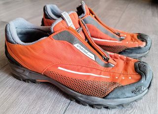 ZAPATILLAS MONTAÑA (The North Face)