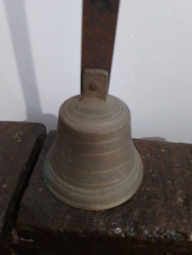 Chiamacanto antico con sughero