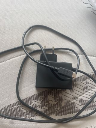 Nintendo Switch - Gris y Negro