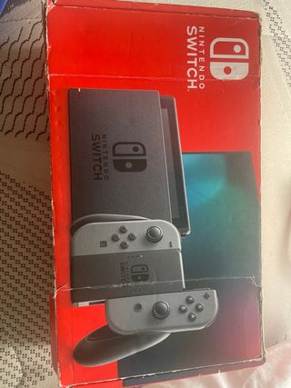 Nintendo Switch - Gris y Negro