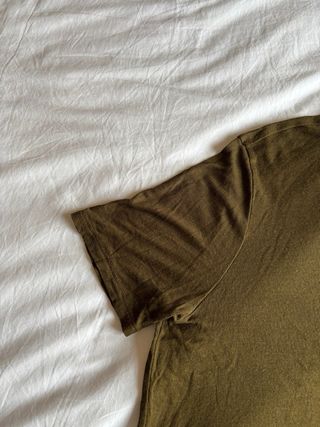 Camiseta verde de Zara