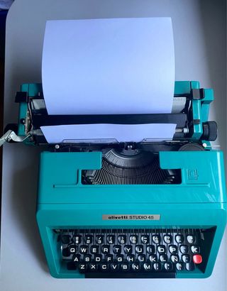 Máquina de escribir Olivetti Studio 45 Vintage 