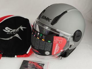 Casco SMK Laminar 2XL Gris