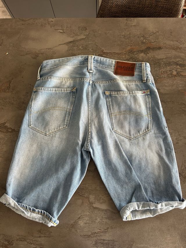 Bermuda Tommy Hilfiger M
