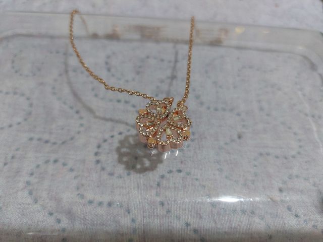 Colgante con circonitas