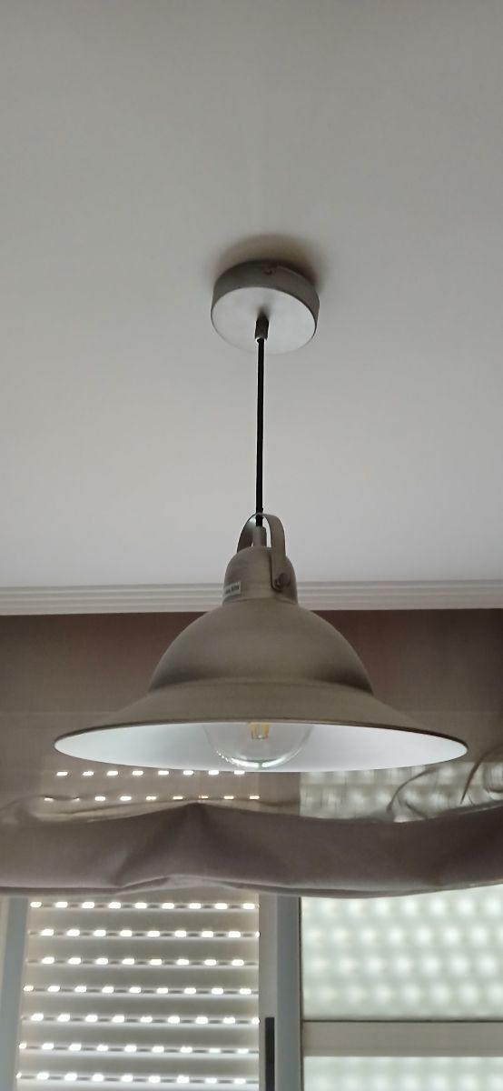 Lámpara colgante metal gris