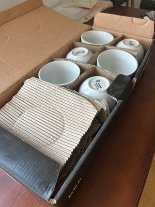Juego 6 tazas porcelana blanca