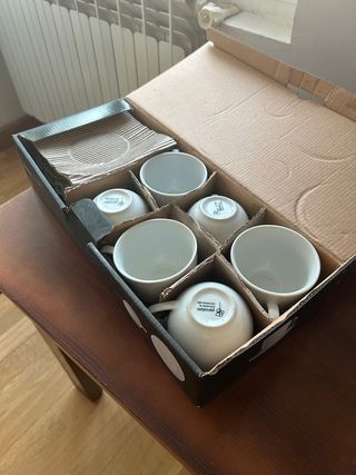 Juego 6 tazas porcelana blanca