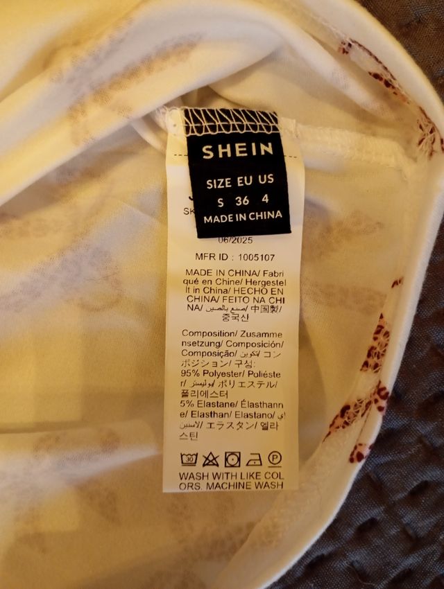 Top corto Shein lazos blanco-rosa