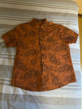 Camisa estampada marrón-naranja