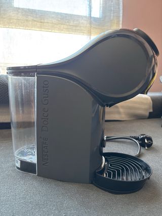 Cafetera Nescafé Dolce Gusto Genio S