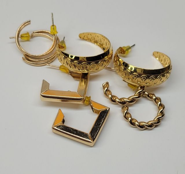Lote Pendientes dorados - 4 pares