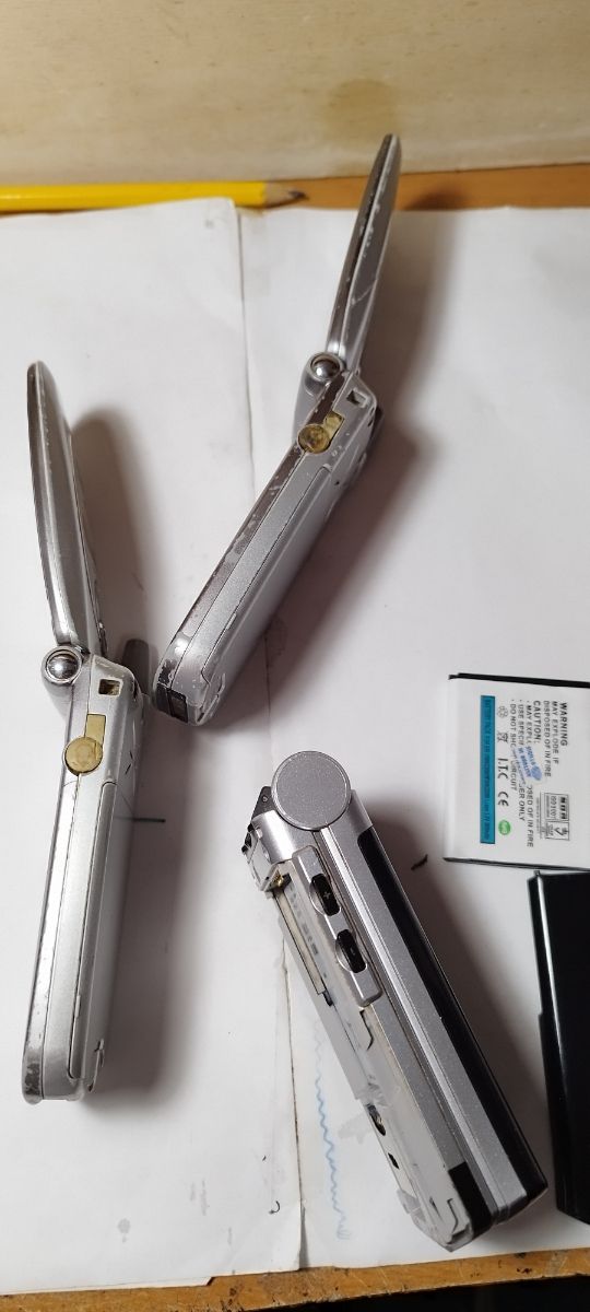 2 Telefoni Panasonic GD87 - Argento