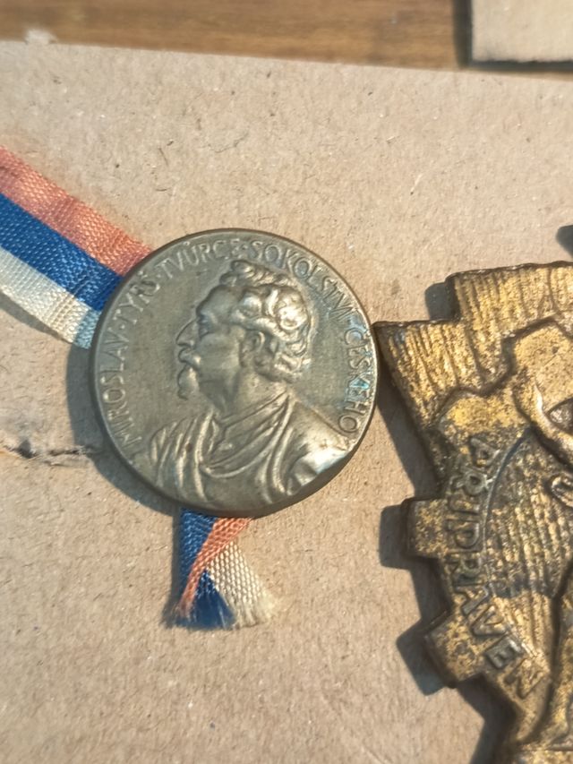 Insignias pins chapasChecoslovaquia: 5 Pines