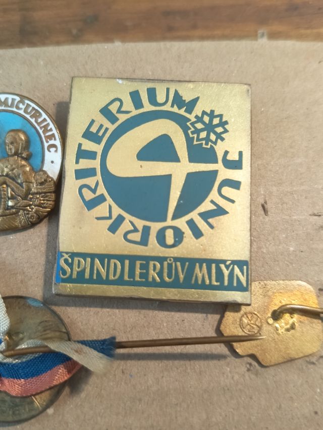 Insignias pins chapasChecoslovaquia: 5 Pines