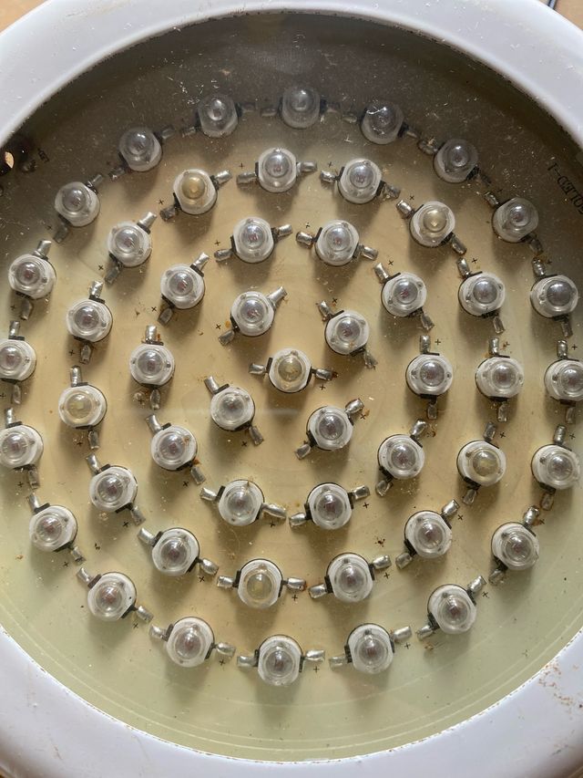 Lampada LED rotonda bianca