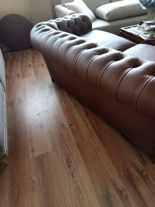 Sofá Chester de cuero marrón