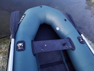 Barco inflable BARK 2,5m - usado