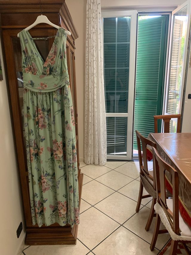 Vestito lungo floreale verde