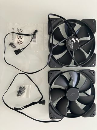 2 Ventiladores Fractal Design Aspect 14 PWM