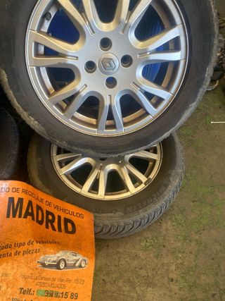 4 Llantas Renault 16" 4 tornillos