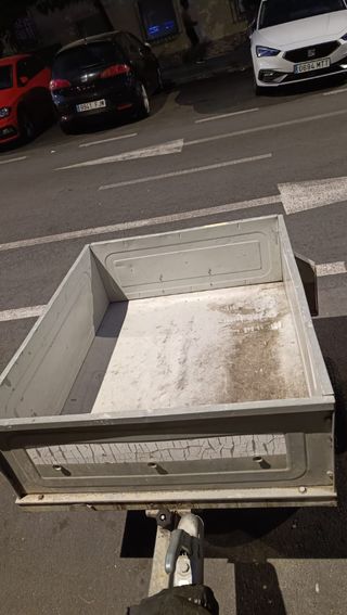 Alquiler Remolque pequeño,y coche 80 euros 