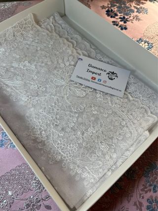 Mantilla Fallera Blanca y Negra