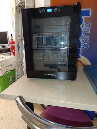 Vinoteca 12 botellas orbegozo