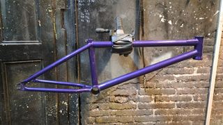 Cuadro BMX Flybikes: Morado