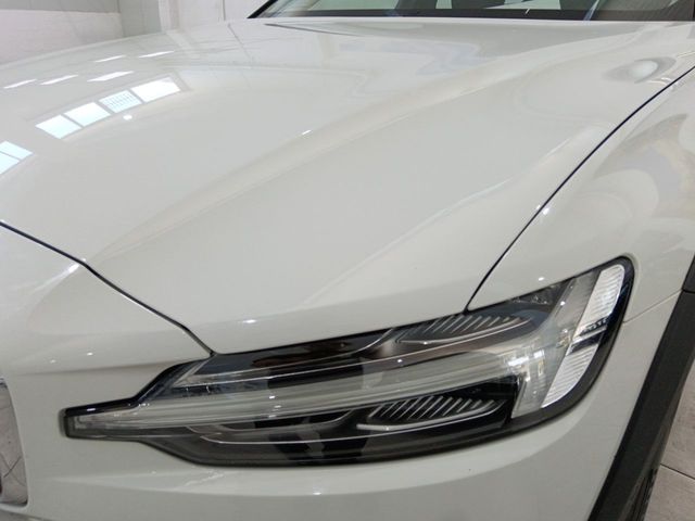 Volvo V60 AWD MHEV