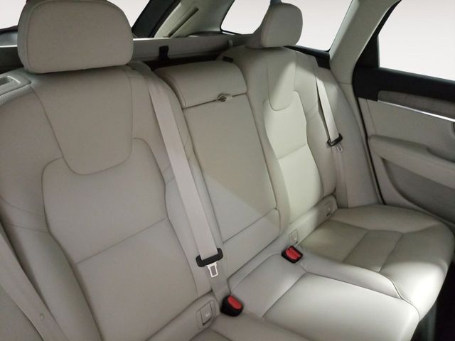 Volvo V90 Core AWD