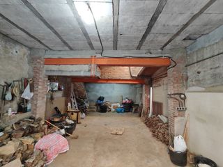 Casa con garaje en venta