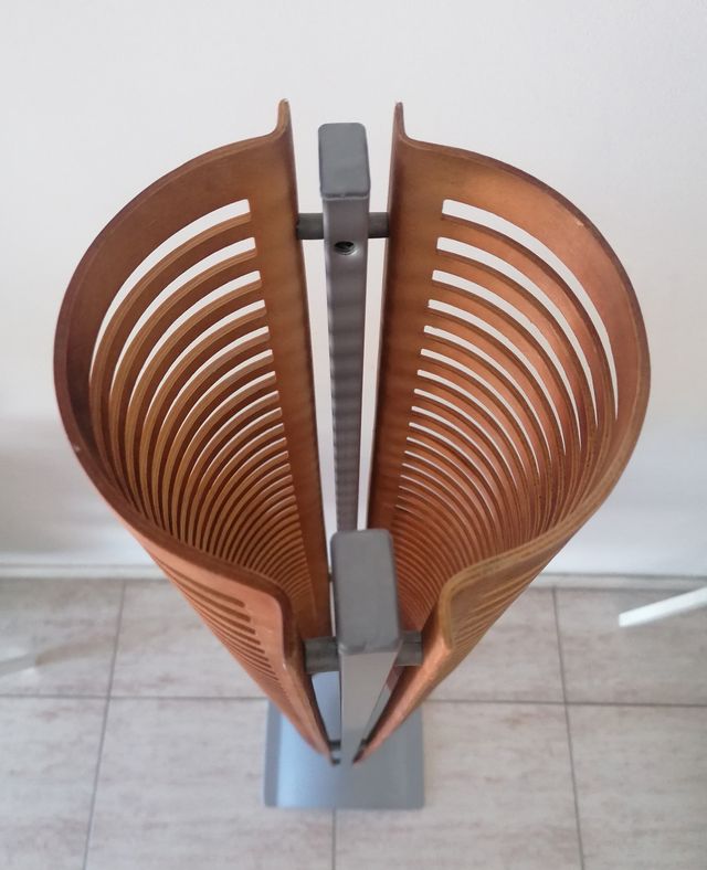 CDs Soporte mueble madera - metal. 120 uni.