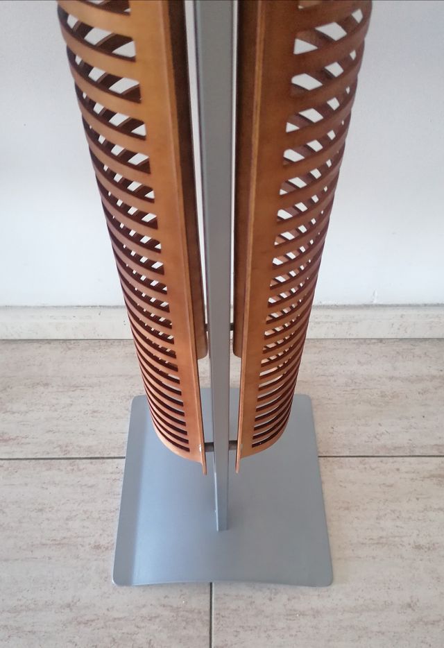 CDs Soporte mueble madera - metal. 120 uni.