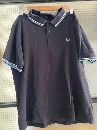 Polo Fred Perry Slim Fit XL ( pero es como una L)