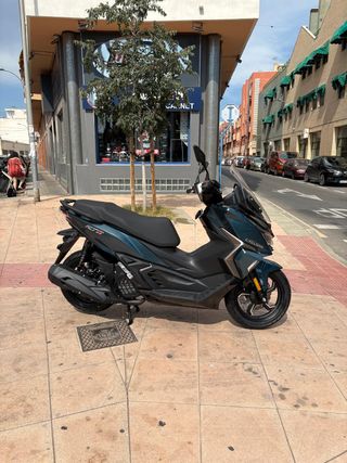 CYCLONE RT1 125cc - Scooter