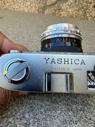 YASHICA - Cámara de fotos vintage