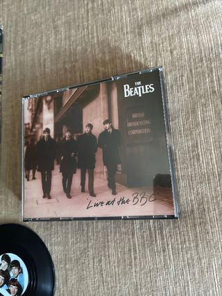 Lote The Beatles cartel + CD + posavasos