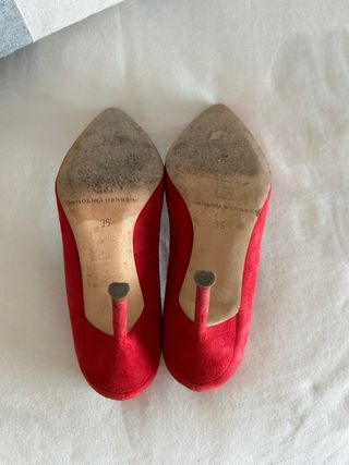Tacones Carolina Herrera 36 color rojo. 