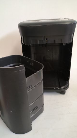 Destructora Amazon Basics W15Y2024