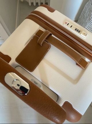 Maleta Delsey Paris grande blanca. Sin estrenar