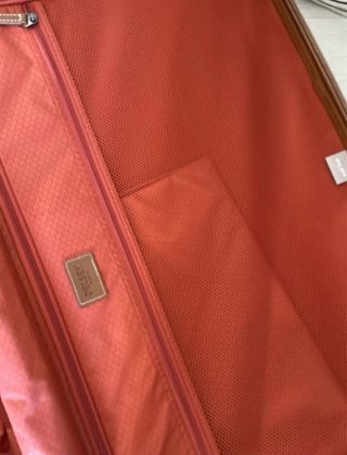 Maleta Delsey Paris grande blanca. Sin estrenar