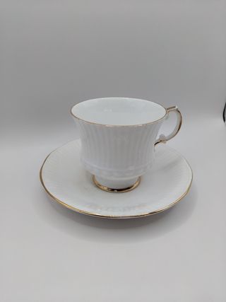 🇬🇧 Taza té porcelana inglesa dorada
