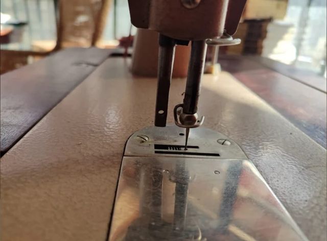 Máquina de coser SINGER